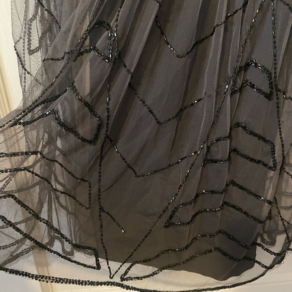 Free people beaded slip with black slip included - Picture 5 of 6